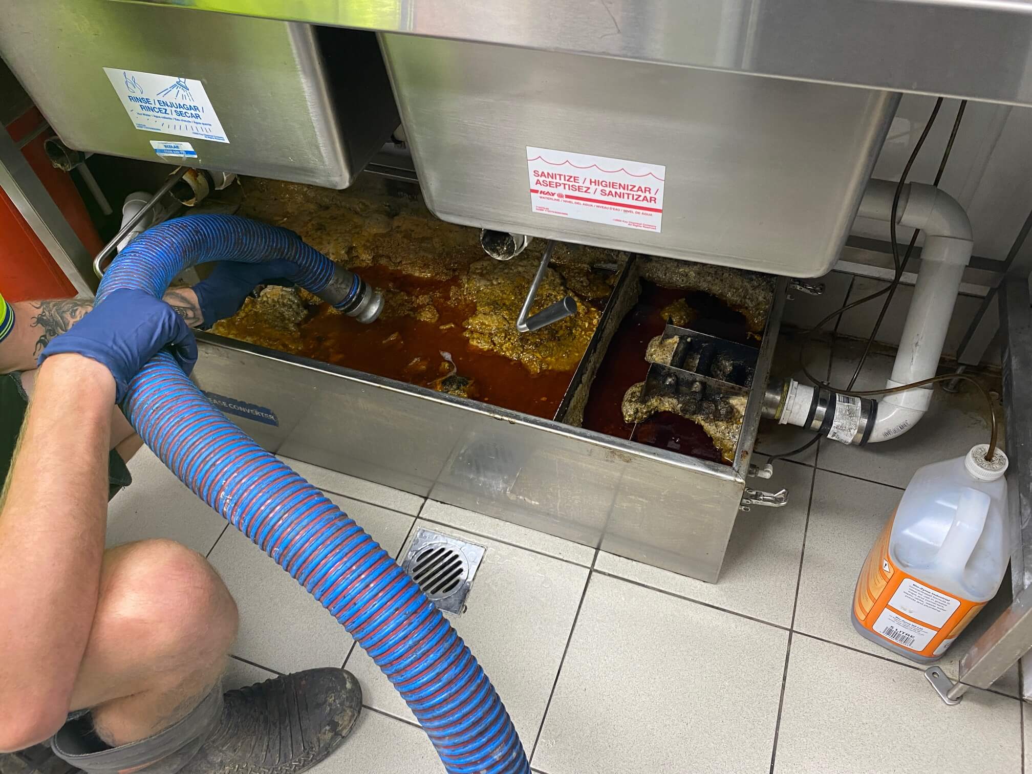Grease Trap Cleaning in Universal City